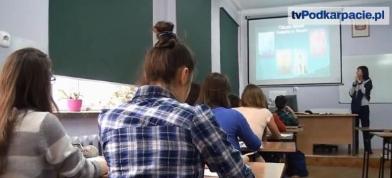 Progi punktowe szkół średnich. „Jedynka” bez pełnego naboru