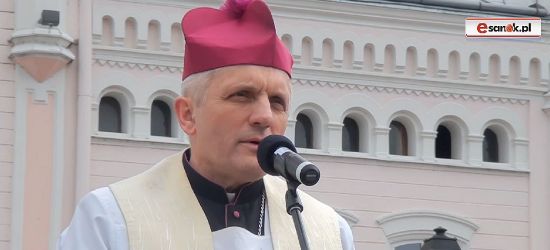 Biskup Stanisław Jamrozek z wizytacją w naszym dekanacie
