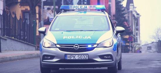 POSZUKIWANIA 16-LATKI: Dziewczyna nadal nie wróciła do domu, akcja trwa (ZDJĘCIA)