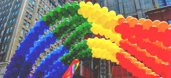 AKTUALIZACJA / LESKO: Powiat chce powstrzymać ideologię LGBT. Kontrowersje i lawina komentarzy
