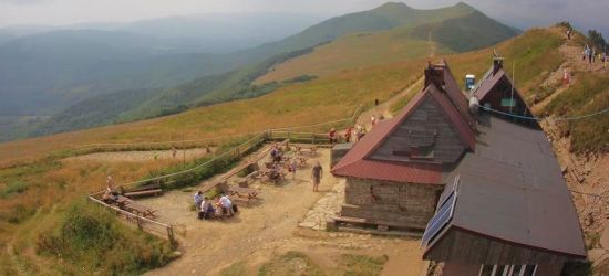 BIESZCZADY: Jest firma, która przebuduje Chatkę Puchatka. Nieco drożej niż zakładano