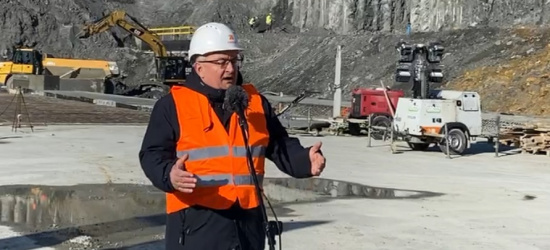 MINISTER ADAMCZYK: Tutaj wykuwa się Europa solidarna! (VIDEO)