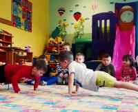 Podwórko Talentów w Komańczy? Czemu nie! Pomóżcie – głosujcie! (FILM)