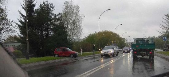 SANOK: Dwie kolizje na Przemyskiej w jednym momencie (FOTO)