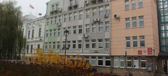 SANOK: Starostwo zamknięte dla petentów. Kontakt telefoniczny i online