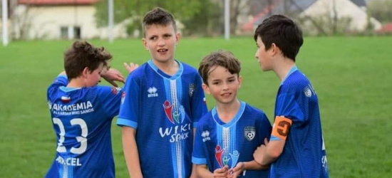 Młodzicy Akademii Piłkarskiej Sanok w wysokiej formie! (FOTO)