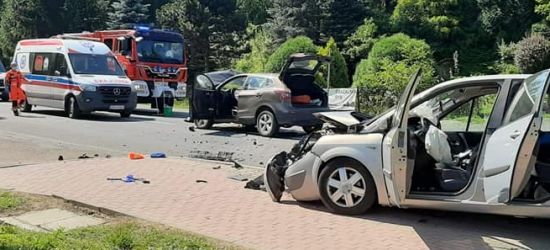 Czołówka w Zagórzu. 6 osób w szpitalu! (ZDJĘCIA)