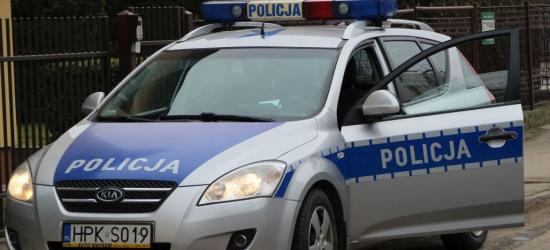 Osobówka wjechała w ciężarowe volvo. Wysyp kolizji przed weekendem