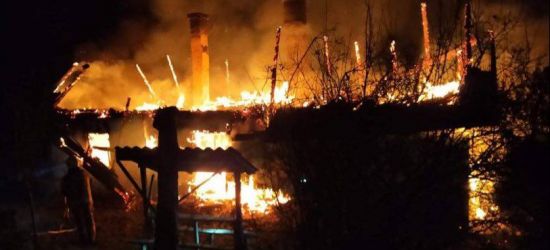 PODKARPACIE. Ogromny pożar. W budynku zwęglone zwłoki 35-latka (ZDJĘCIA)
