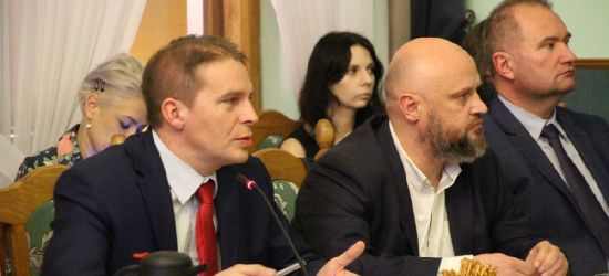 SESJA SANOK: Nie ma transmisji na żywo! Pomogą przedsiębiorcom?