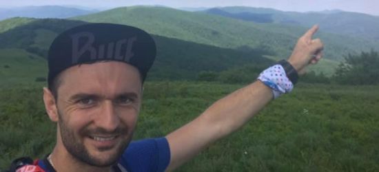 Niesamowite osiągnięcie! 150 km biegu po górach (ZDJĘCIA)