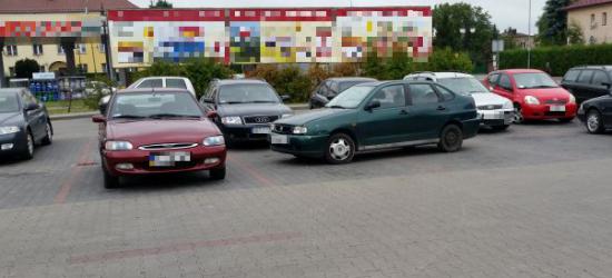 PARKOWANIE PO SANOCKU: ,,Smaczki” z dużych parkingów (ZDJĘCIA)