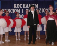 Dzień Babci i Dziadka oraz wspólne kolędowanie w Kostarowcach (ZDJĘCIA)