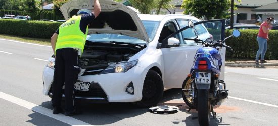 Wypadek w Lesku. Motocyklista ze złamaną ręką (ZDJĘCIA)