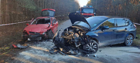 Trzy osoby zostały ranne w wypadku w Cmolasie (FOTO)