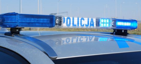 Policjanci wciąż kontrolują przestrzeganie obostrzeń sanitarnych