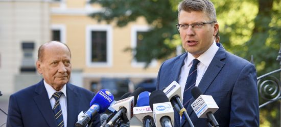 OFICJALNIE: Tadeusz Ferenc zrezygnował ze stanowiska prezydenta! Poparł Marcina Warchoła (VIDEO)