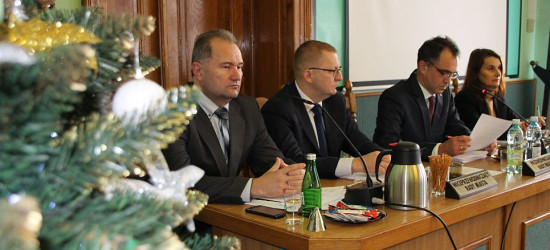 WOLNE WNIOSKI: „Skończyły się żarty, zaczynają się schody” (VIDEO)