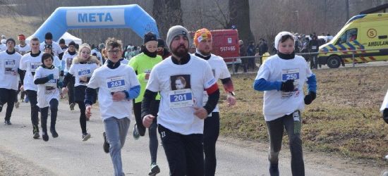 PIELNIA: Pobiegli „Tropem Wilczym”. Ku pamięci Wyklętych (ZDJĘCIA)