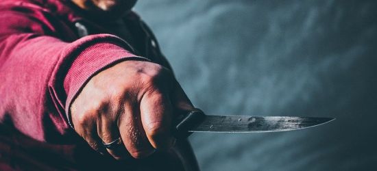 Zaatakował babcię nożem. Zatrzymany za usiłowanie zabójstwa