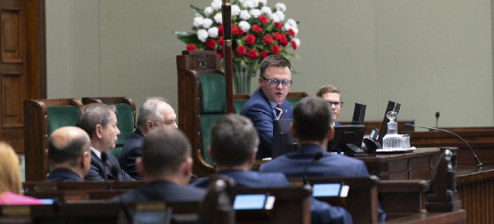 O protestach polskich transportowców i rolników na granicy w Sejmie (TRANSMISJA)