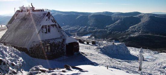 BIESZCZADY. Gwałtowne pogorszenie pogody! Odradzają wyjścia w góry