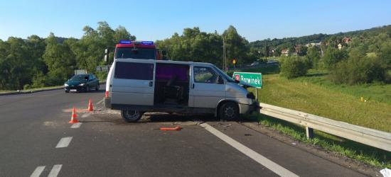 Volkswagen zderzył się z audi. Trzech mężczyzn w szpitalu (FOTO)