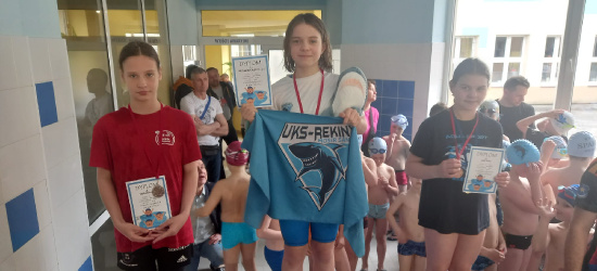 Trzy medale sanockich „Rekinów” na zawodach w Przeworsku (ZDJĘCIA)