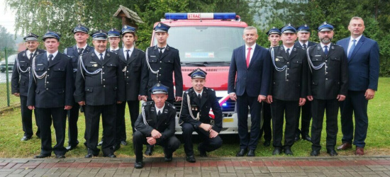 Nowy samochód ratowniczo-gaśniczy dla OSP Bykowce! (ZDJĘCIA)