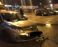 Groźna stłuczka na jednym z największych skrzyżowań w Sanoku. Zderzenie dwóch osobówek (ZDJĘCIA)