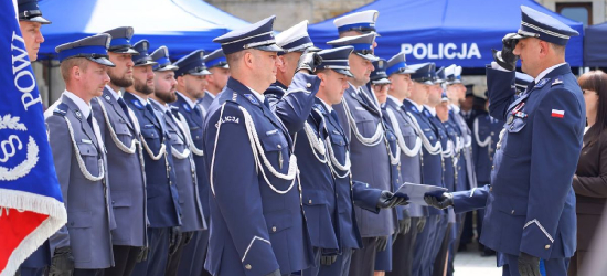 „Chronić i służyć z pełnym poświęceniem”. Święto sanockiej Policji [ZDJĘCIA]