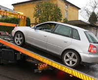 WYPADEK SANOK: Potrącenie na Jana Pawła. Kobieta ze złamaną nogą trafiła do szpitala (ZDJĘCIA)