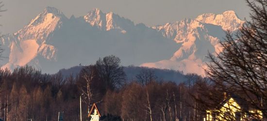 Słoneczny poranek z widokiem na Tatry. Zobacz fantastyczne zdjęcia!