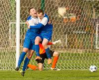 PIŁKA NOŻNA: Finał okręgowego Pucharu Polski dla Pisarowiec. LKS ogrywa Cosmos Nowotaniec 2:1 (SKRÓT, ZDJĘCIA)