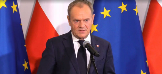 Donald Tusk formuje rząd. Powiedział co zrobi z 800+ (VIDEO)