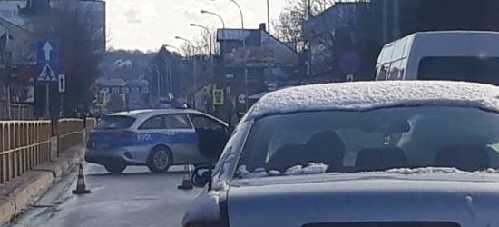 SANOK: Stracił kontrolę nad samochodem. Zderzenie osobówek (ZDJĘCIA INTERNAUTY)