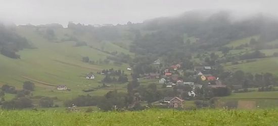 BIESZCZADY: Terka okryta „białą szatą” (VIDEO)