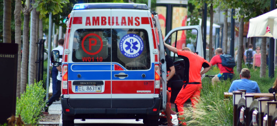 PODKARPACIE. Ojciec podciął córce gardło, a później sobie