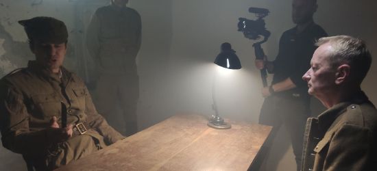 SANOK: W dawnej komendzie policji kręcono teledysk o Żołnierzach Wyklętych (ZDJĘCIA)