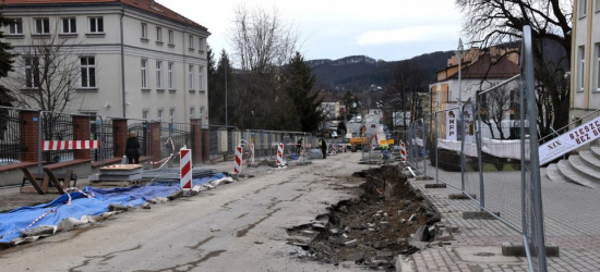Prace przy remoncie ul. Mickiewicza postępują! (ZDJĘCIA)