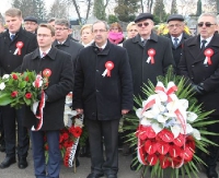 „Jesteśmy wolni! Wielu oddało za to życie”. Sanok uczcił 98. rocznicę odzyskania przez Polskę niepodległości (FILM, ZDJĘCIA)
