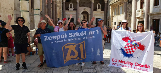 Ekonomik podróżuje z Erasmusem+.