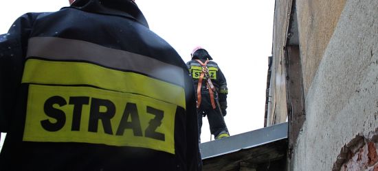Ma nadal wiać. Strażacy jeździli z akcji na akcję