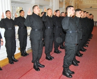 „Posiłki” w policji. Przyjęli na siebie obowiązki i trudy policyjnej służby (ZDJĘCIA)