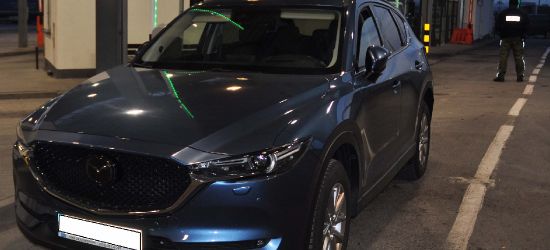 Luksusowa mazda zatrzymana na granicy. Była kradziona (ZDJĘCIA)