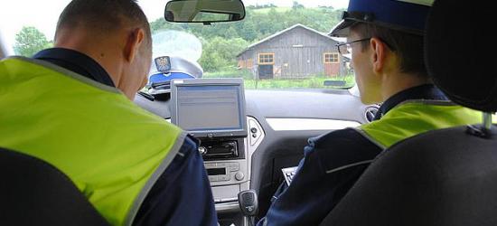 Sypią się mandaty za nadmierną prędkość. Kierowcy muszą nauczyć się nowych przepisów