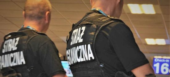Obywatelka Syrii przyleciała z Grecji. Podczas kontroli udawała Bułgarkę