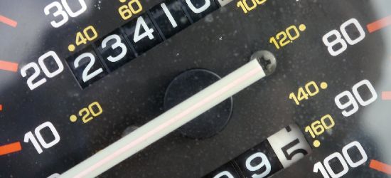 Przekręcony licznik. „Zniknęło” blisko 170 tys. km