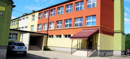 SANOK: Jakie progi punktowe do szkół średnich?