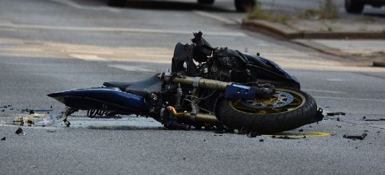 PODKARPACIE: Śmiertelny wypadek. Motocyklista uderzył w dwa samochody